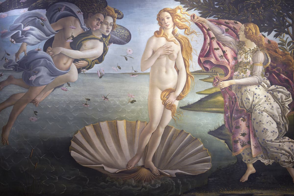 Sandro Botticelli’s Birth of Venus (c.1485) in the Uffizi Galleries, Florence — Venus on a shell drifting to shore
